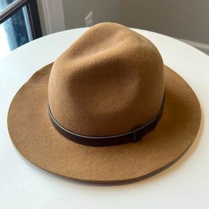 H&M Camel‎ Colored Fedora Hat 100% Felted Wool with Vegan Leather Belt Tan Brown